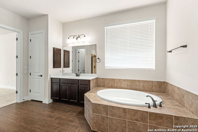 Image 20 of 35 For 3606 Strait Song