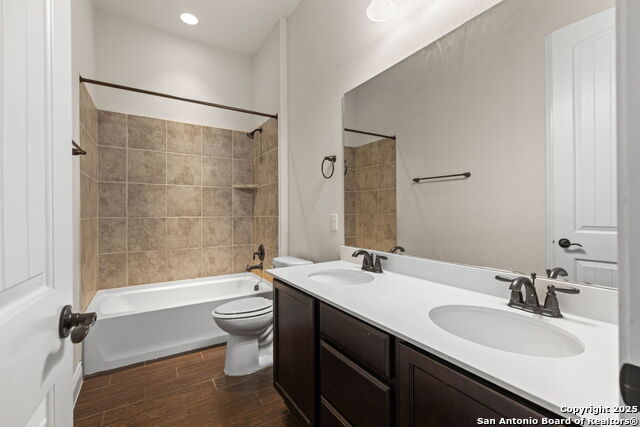 Image 25 of 35 For 3606 Strait Song