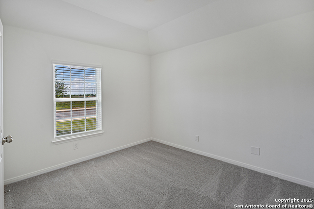 Image 17 of 31 For 16140 Farmer