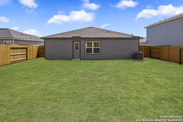 Image 2 of 28 For 16005 Cabana Drive