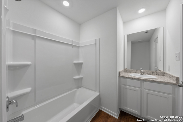 Image 15 of 28 For 16100 Farmer