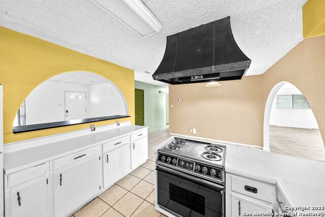 Image 9 of 30 For 2815 Big Horn Dr