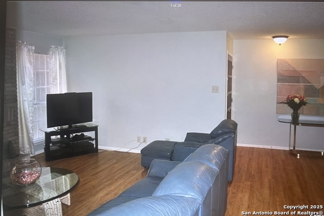 Image 6 of 12 For 2300 Nacogdoches  263-r