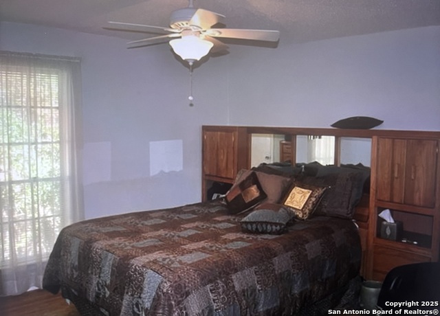 Image 8 of 12 For 2300 Nacogdoches  263-r