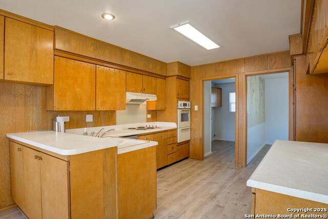 Image 12 of 36 For 150 Sprucewood