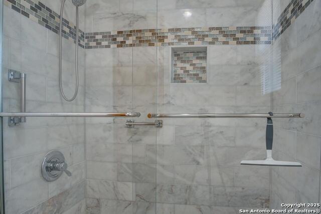 Image 24 of 36 For 150 Sprucewood