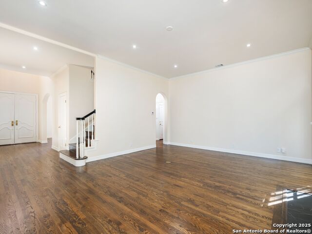 Image 11 of 60 For 160 Burr