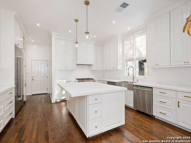 Image 20 of 60 For 160 Burr