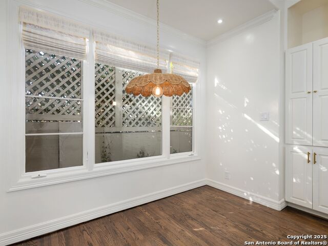 Image 23 of 60 For 160 Burr