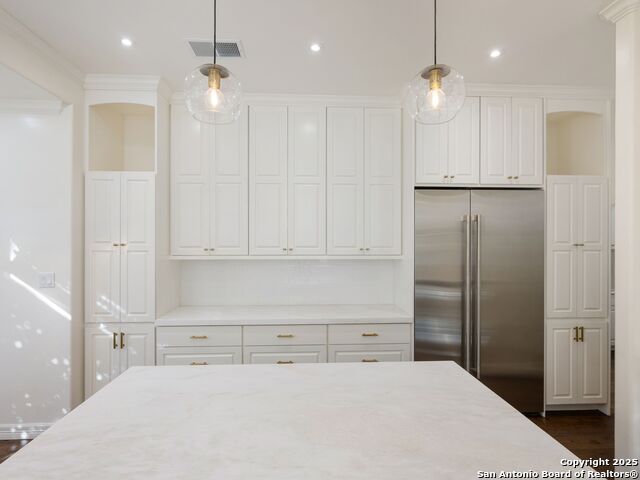 Image 24 of 60 For 160 Burr