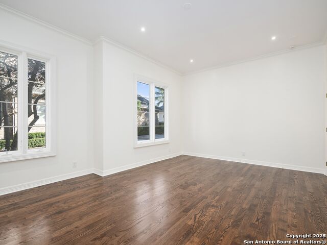 Image 31 of 60 For 160 Burr