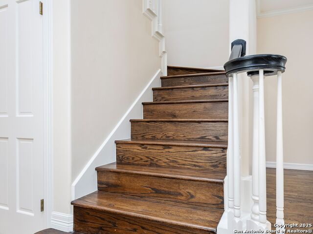 Image 43 of 60 For 160 Burr