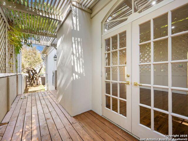 Image 51 of 60 For 160 Burr