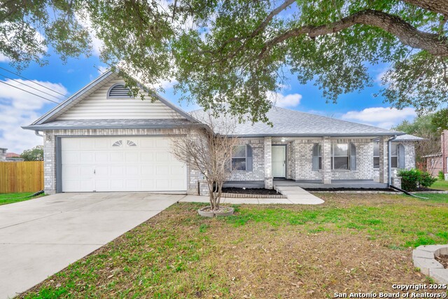 Details for 7403 Legend Point Dr, Converse, TX 78244