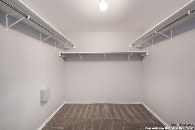 Listing photo id 21 for 7403 Legend Point Dr