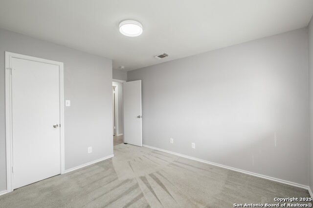 Listing photo id 23 for 7403 Legend Point Dr