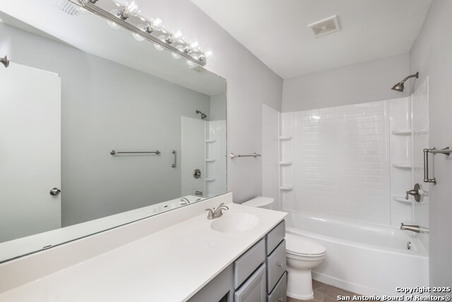 Listing photo id 26 for 7403 Legend Point Dr