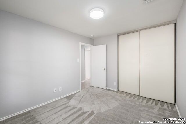 Listing photo id 28 for 7403 Legend Point Dr