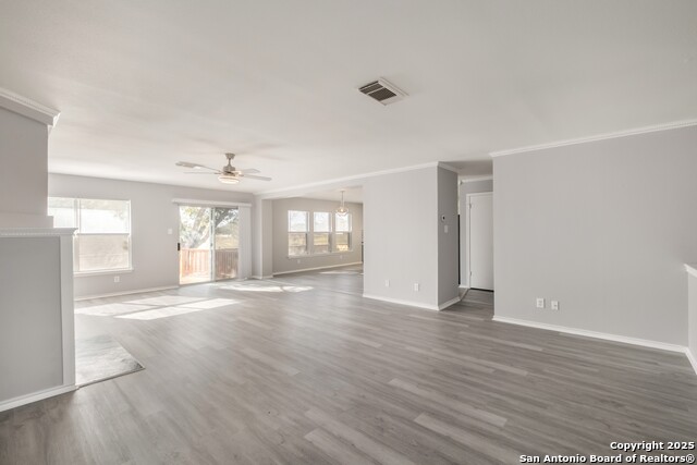 Listing photo id 6 for 7403 Legend Point Dr