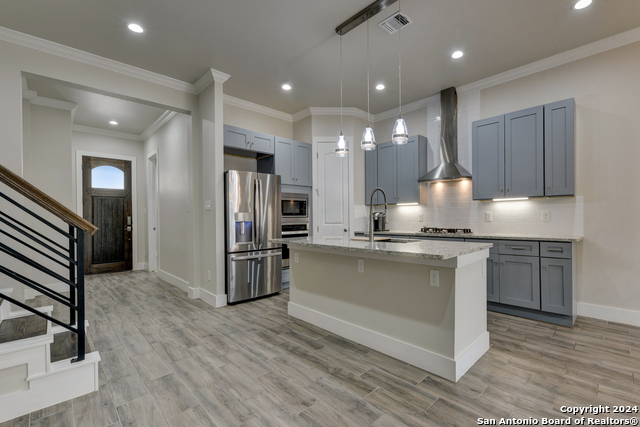 Image 4 of 35 For 11158 Vance Jackson  Unit 4