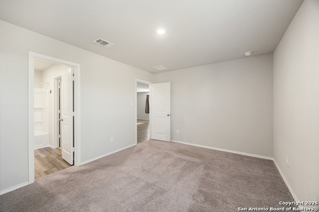 Image 16 of 41 For 4823 Republic