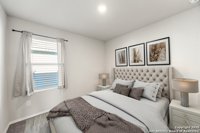 Image 25 of 41 For 4823 Republic