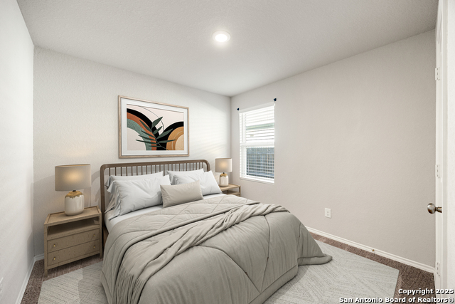 Image 29 of 41 For 4823 Republic