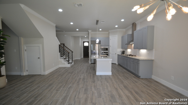 Image 4 of 21 For 11158 Vance Jackson Unit 4