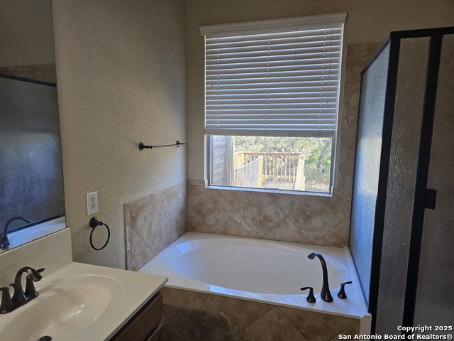 Image 16 of 24 For 206 Perch Mdw