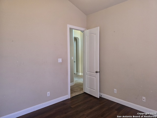 Image 5 of 24 For 206 Perch Mdw