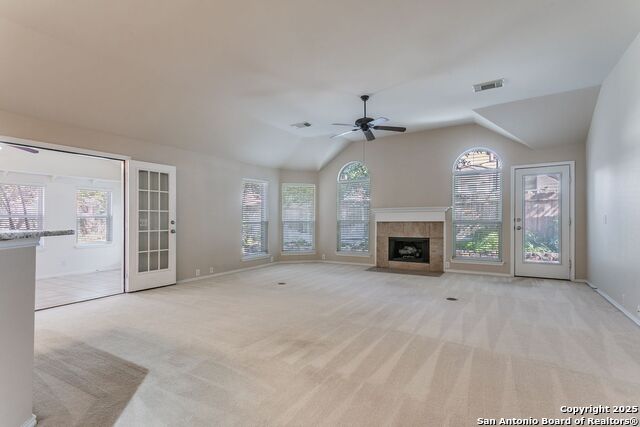 Image 13 of 28 For 20922 Encino Ash