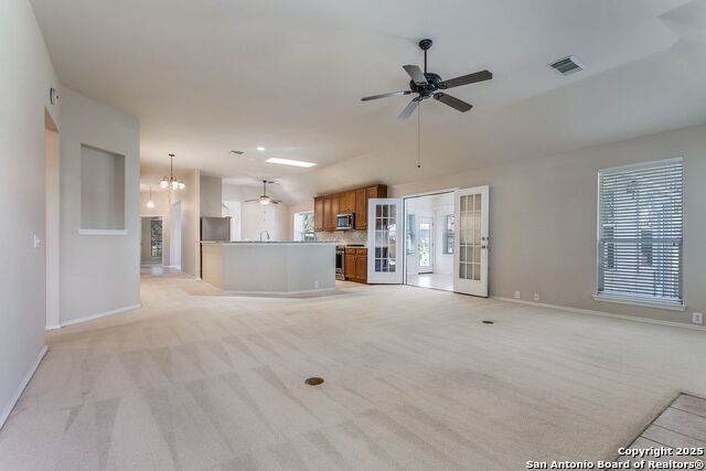 Image 14 of 28 For 20922 Encino Ash