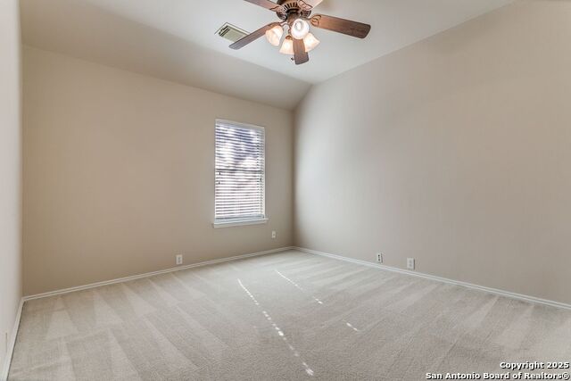 Image 22 of 28 For 20922 Encino Ash