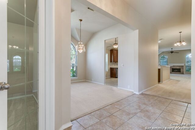 Image 5 of 28 For 20922 Encino Ash