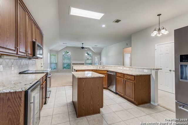 Image 8 of 28 For 20922 Encino Ash