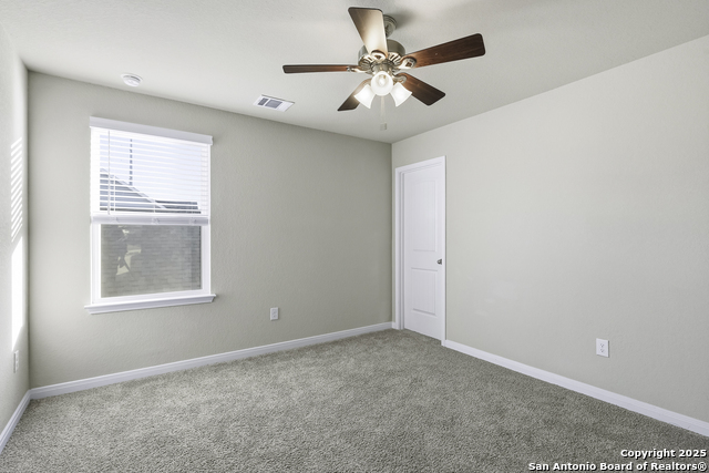 Image 21 of 35 For 1522 Stony Island