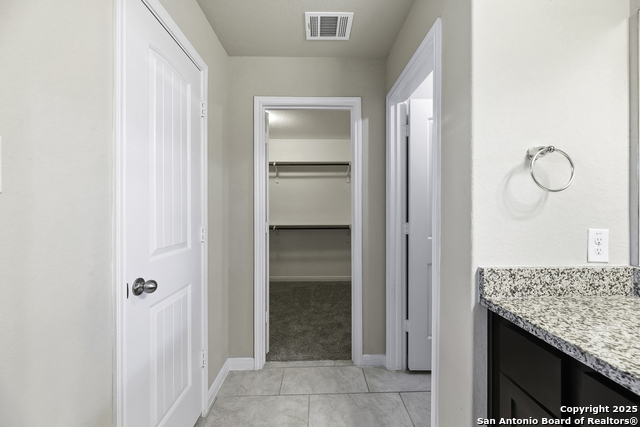 Image 27 of 35 For 1522 Stony Island