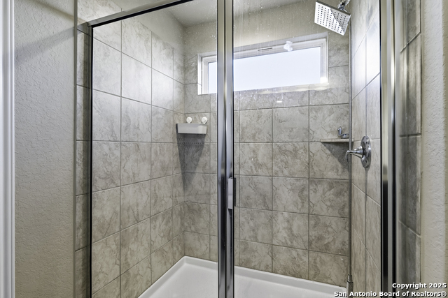 Image 30 of 35 For 1522 Stony Island