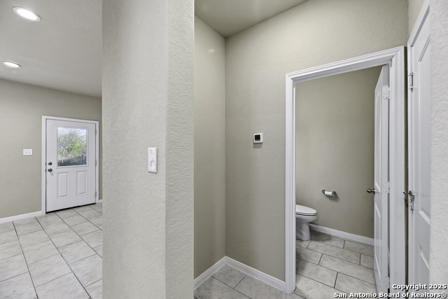 Image 6 of 35 For 1522 Stony Island