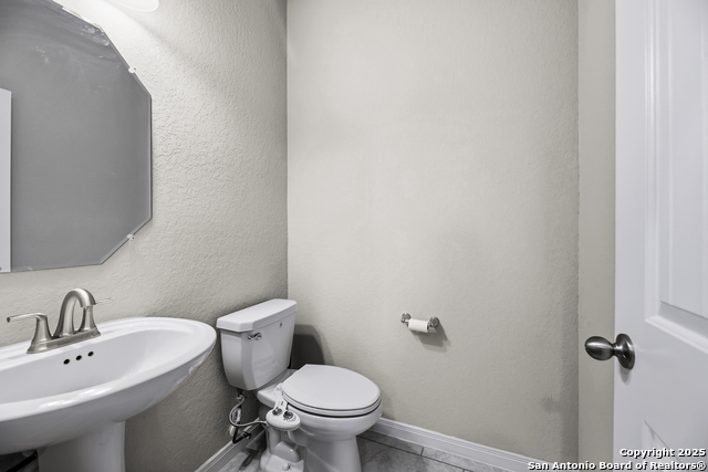 Image 7 of 35 For 1522 Stony Island