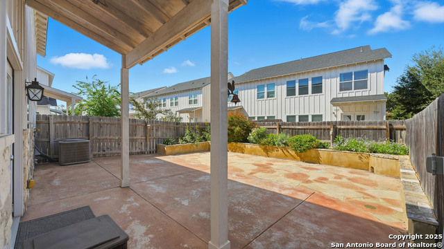 Image 37 of 39 For 223 Sapphire