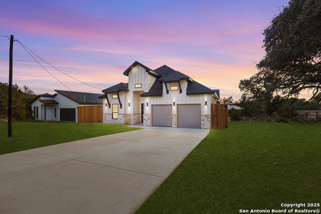 Image 2 of 29 For 1416 Green Meadow