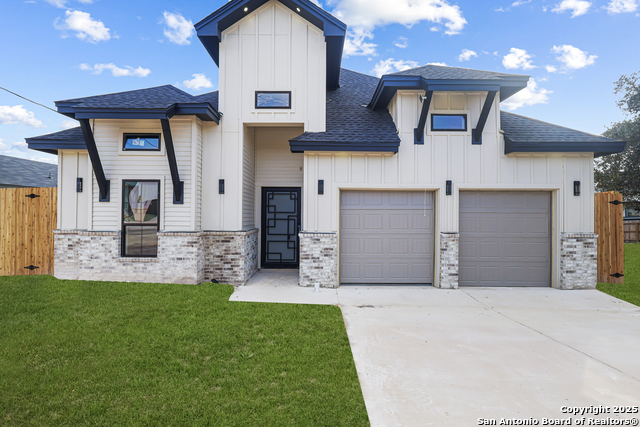 Image 4 of 29 For 1416 Green Meadow