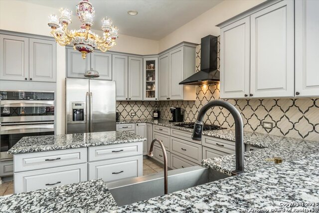 Listing photo id 6 for 19539 Crystal Oak