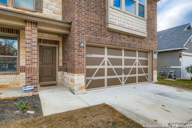 Listing photo id 1 for 9338 Vaquillas View