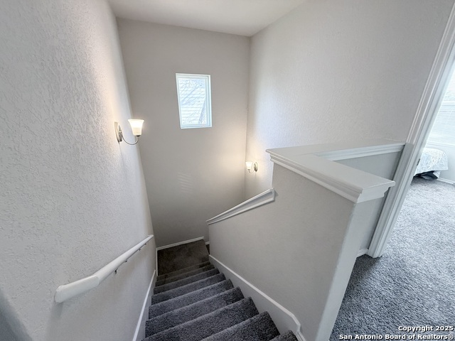 Image 7 of 13 For 5891 Elm Valley