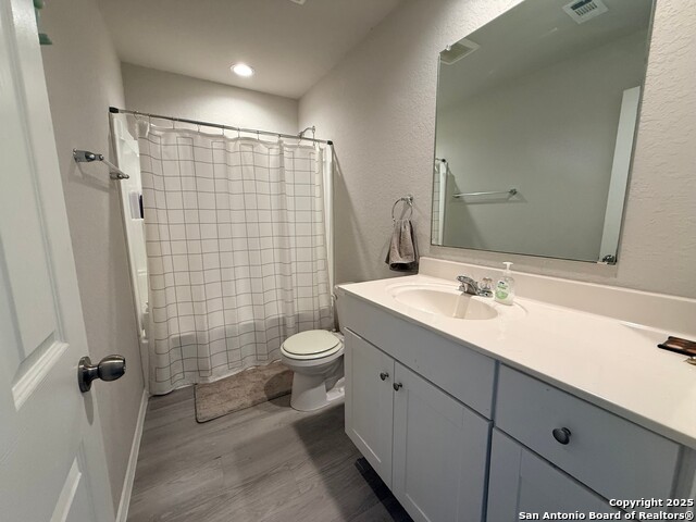 Image 8 of 13 For 5891 Elm Valley