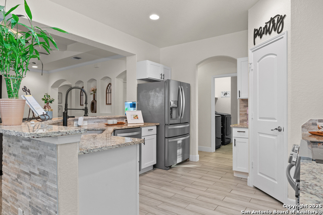 Image 13 of 40 For 225 Broken Star Trail