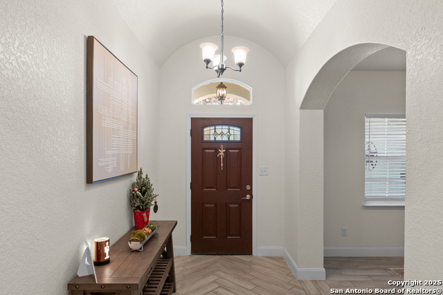 Image 6 of 40 For 225 Broken Star Trail