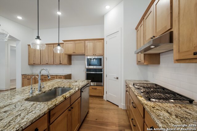 Image 10 of 27 For 1020 Easy Gruene